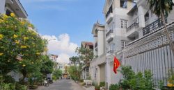 Biệt thự
