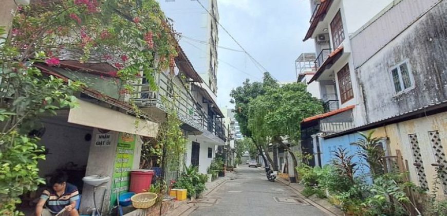 Khách sạn