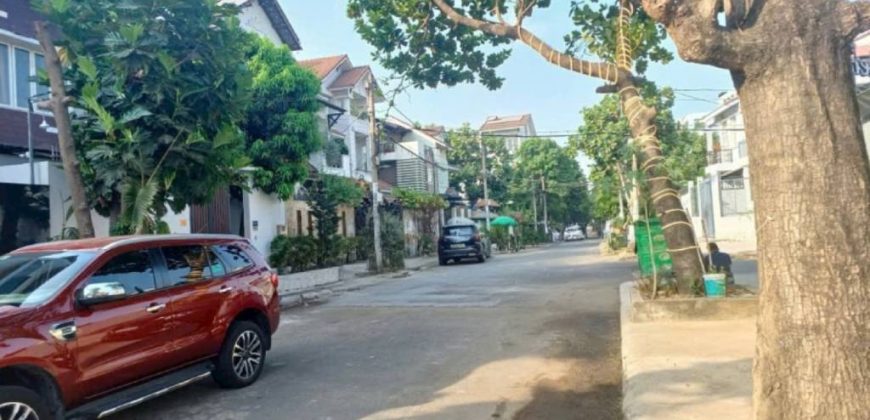 Biệt thự