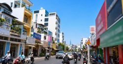 Biệt thự